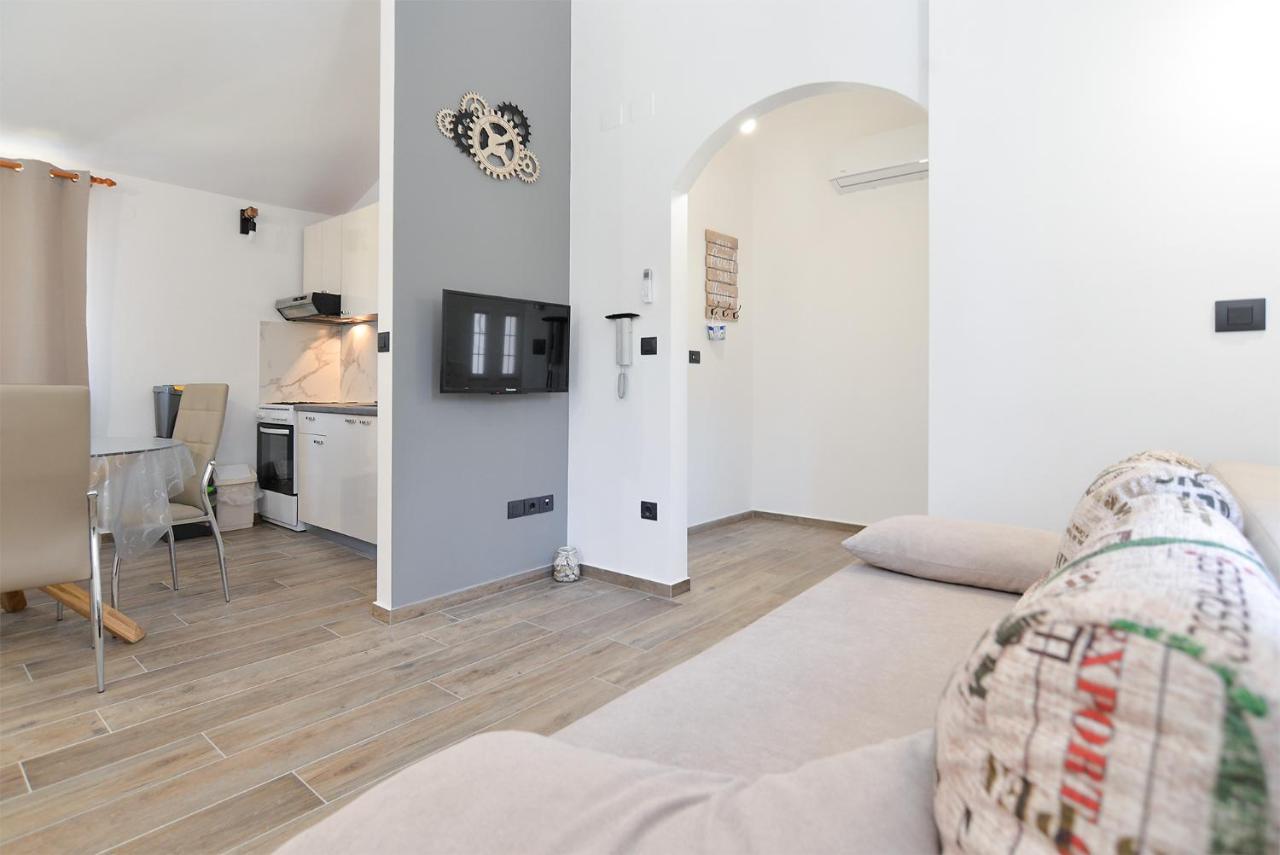 פאז'אנה Apartments Elizabeta 1701 מראה חיצוני תמונה