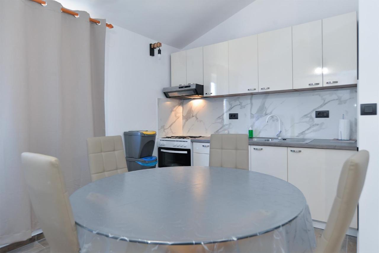 פאז'אנה Apartments Elizabeta 1701 מראה חיצוני תמונה