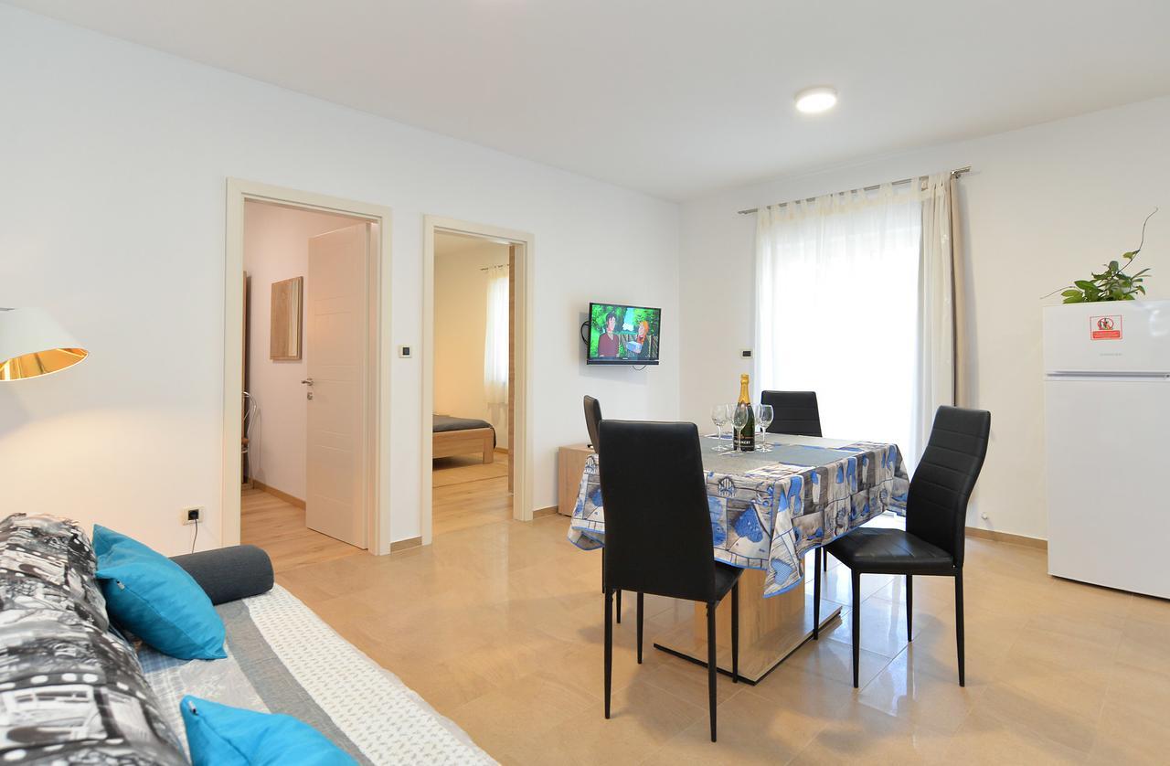 פאז'אנה Apartments Elizabeta 1701 מראה חיצוני תמונה