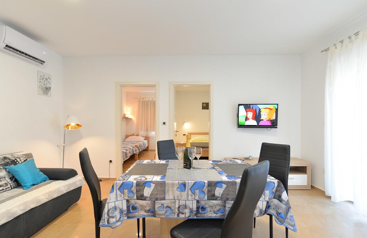 פאז'אנה Apartments Elizabeta 1701 מראה חיצוני תמונה