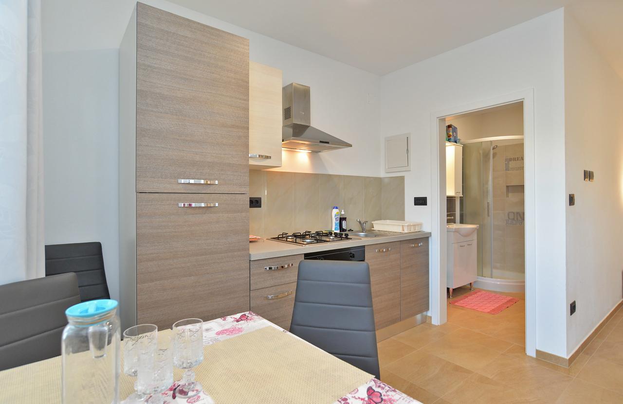 פאז'אנה Apartments Elizabeta 1701 מראה חיצוני תמונה
